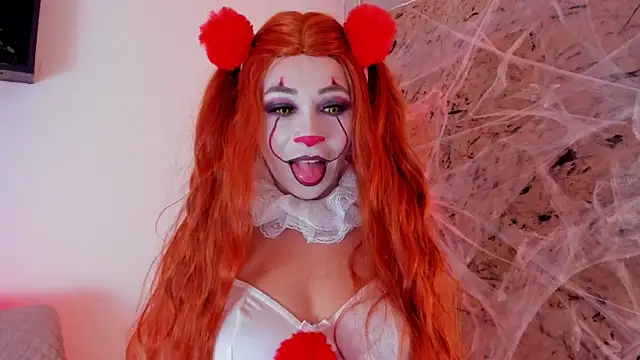 riley bensongh online show from 10/25/25, 10:32