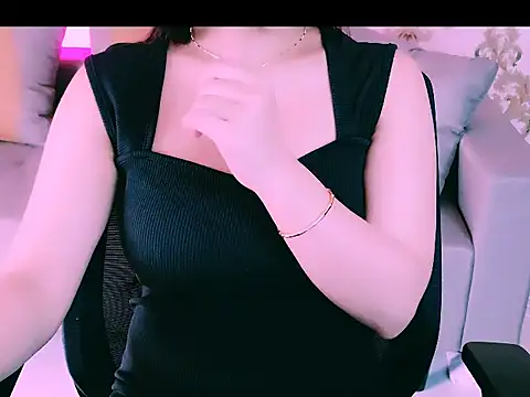 My Rose online show from 12/05/25, 03:38