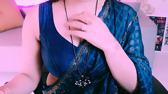 My Rose online show from 02/08/26, 02:48