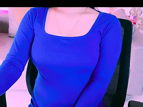 My Rose online show from 11/27/25, 09:48