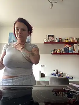 Snapshot of OliviaaFischer chatting on 03/08/26, 11:35 OliviaaFischer online show from 03/08/26, 11:35