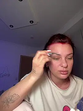 Snapshot of OliviaaFischer chatting on 02/02/26, 11:20 OliviaaFischer online show from 02/02/26, 11:20