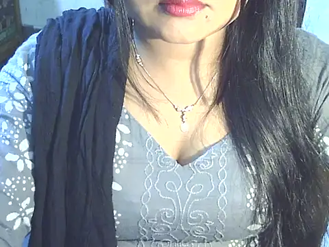 Nusrat Faria07 online show from 12/18/25, 01:04