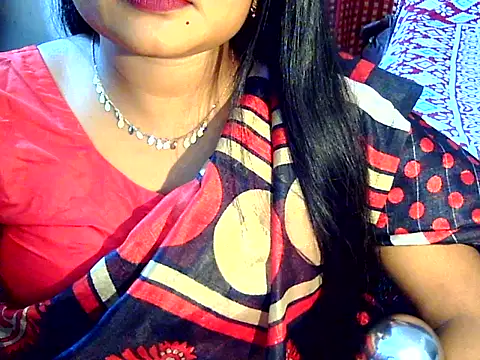 Nusrat Faria07 online show from 10/26/25, 01:44