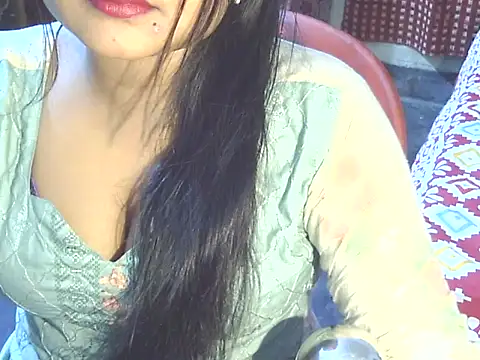 Nusrat Faria07 online show from 11/24/25, 10:43