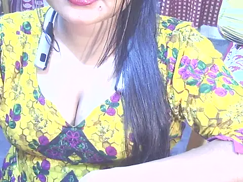 Nusrat Faria07 online show from 11/27/25, 08:37