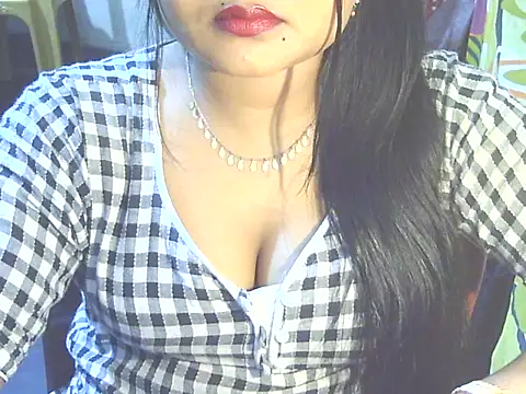 Nusrat Faria07 online show from 11/13/25, 03:54