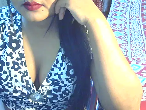 Nusrat Faria07 online show from 10/27/25, 08:54