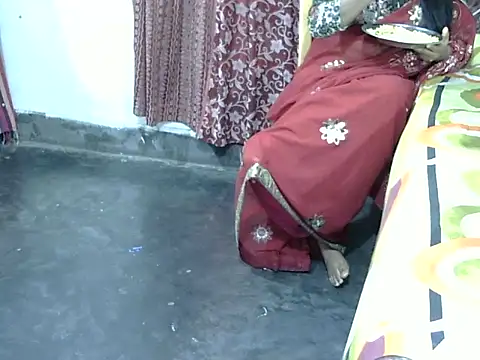 Nusrat Faria07 online show from 10/08/25, 10:54