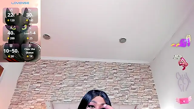 Snapshot of Lucia-Horny24 chatting on 10/10/25, 08:20 Lucia-Horny24 online show from 10/10/25, 08:20
