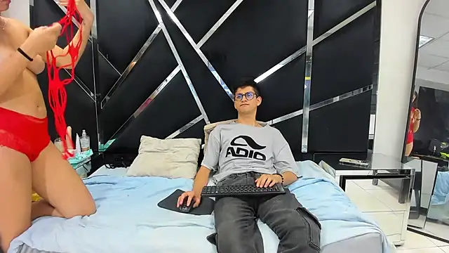 Snapshot of Noa_Arez chatting on 01/14/26, 11:19 Noa Arez online show from 01/14/26, 11:19