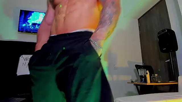 Andrew Johnnson online show from 09/16/25, 06:09