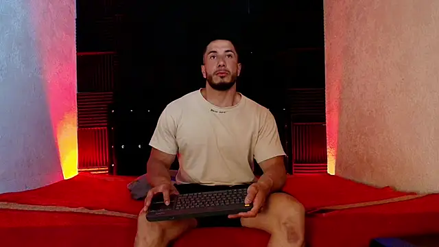 ZaneMaveric online show from 07/29/26, 01:38