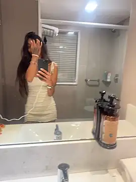 Sarajames online show from 10/06/25, 11:49