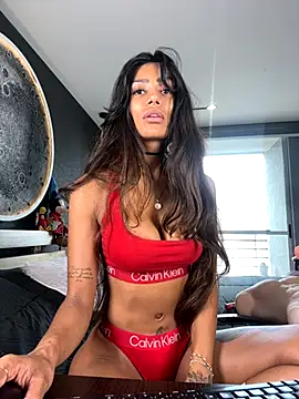 Sarajames online show from 11/15/25, 02:10