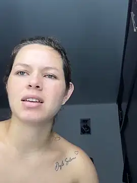 miacarrot online show from 03/25/26, 03:22