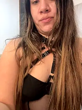 Snapshot of emma_hot2006 chatting on 12/05/25, 09:12 emma hot2006 online show from 12/05/25, 09:12