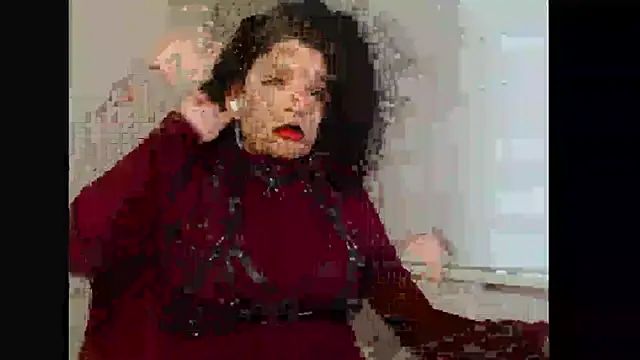 Snapshot of miss_carmila1 chatting on 10/08/25, 10:43 miss carmila1 online show from 10/08/25, 10:43