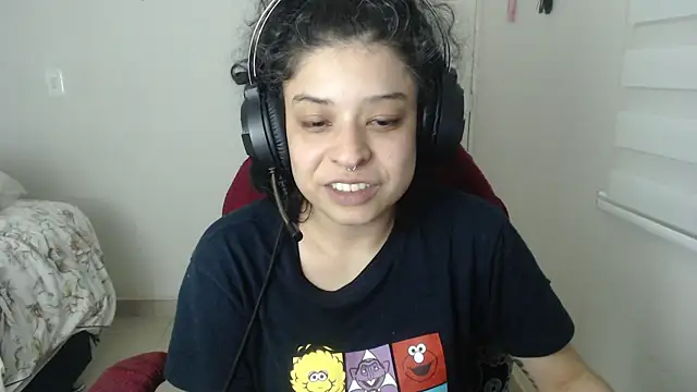 miss carmila1 online show from 11/08/25, 01:20