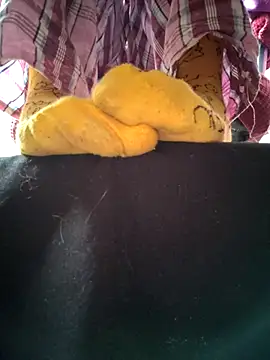 miss carmila1 online show from 04/05/26, 08:26