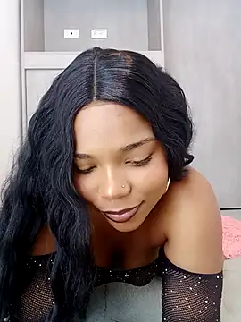 Chanell mina online show from 10/25/25, 04:33