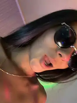 LilybethGray online show from 05/03/26, 09:07