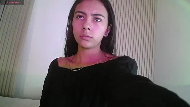 LilybethGray online show from 09/15/25, 10:54