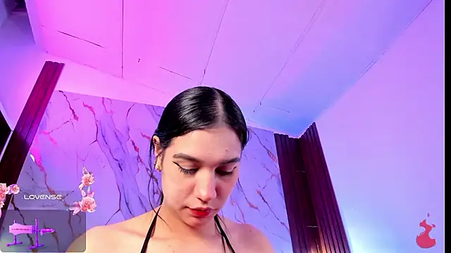 Snapshot of Emmiicute chatting on 03/10/26, 08:46 Emmiicute online show from 03/10/26, 08:46