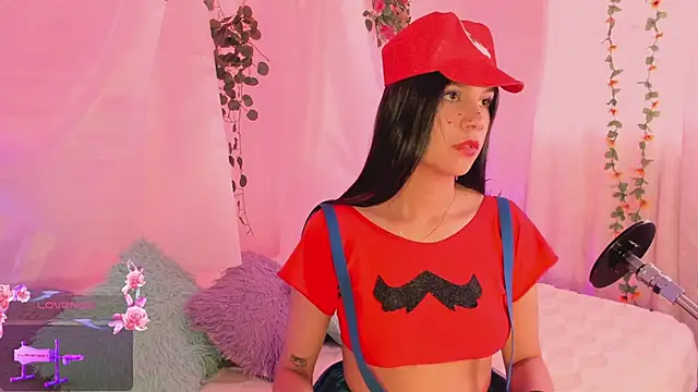 Emmiicute online show from 11/24/25, 08:42