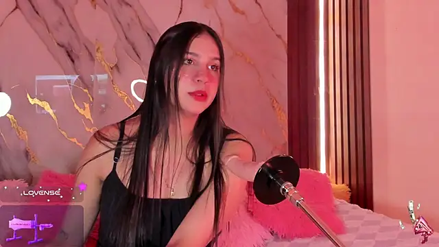 Emmiicute online show from 09/20/25, 08:25