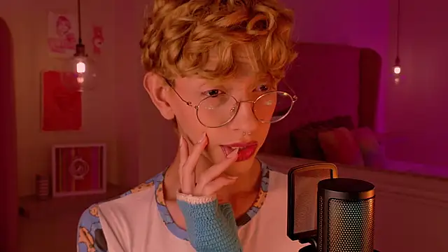 imDamiano online show from 10/29/25, 09:25