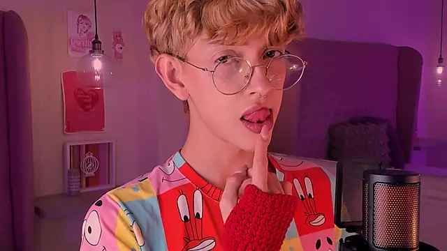 imDamiano online show from 10/19/25, 09:17