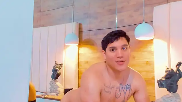 RaymondMorris online show from 10/02/25, 04:16