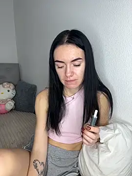 karrr  aaa online show from 11/21/25, 09:25