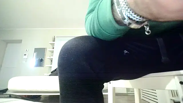 diorjador online show from 02/15/26, 07:31