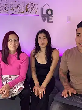 Snapshot of miaftmax chatting on 02/28/26, 12:21 miaftmax online show from 02/28/26, 12:21