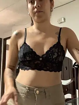 Snapshot of miaftmax chatting on 09/25/25, 06:36 miaftmax online show from 09/25/25, 06:36