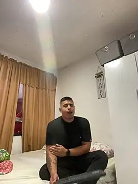 Snapshot of miaftmax chatting on 01/10/26, 08:15 miaftmax online show from 01/10/26, 08:15