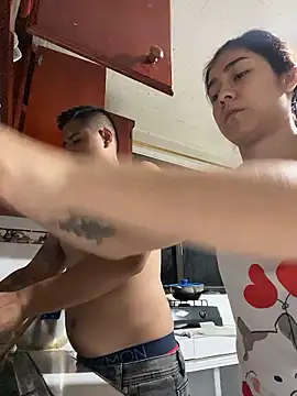 Snapshot of miaftmax chatting on 01/17/26, 12:26 miaftmax online show from 01/17/26, 12:26