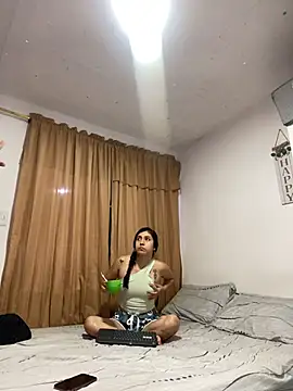 Snapshot of miaftmax chatting on 02/13/26, 05:24 miaftmax online show from 02/13/26, 05:24