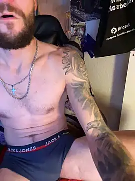 Mexxwell69 online show from 12/16/25, 01:21