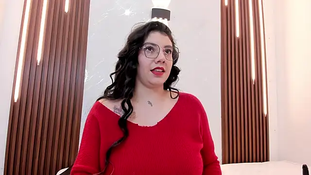 CarolinaMejia online show from 12/05/25, 04:38