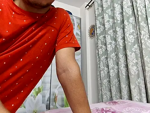 COme8989 online show from 04/19/26, 02:40