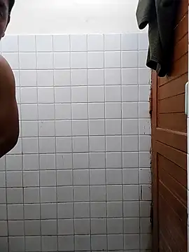 COme8989 online show from 02/05/26, 08:21