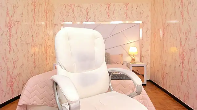 Emily Whinfre online show from 11/14/25, 10:57