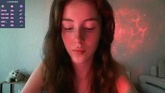 Snapshot of eskatmi chatting on 10/18/25, 12:56 eskatmi online show from 10/18/25, 12:56