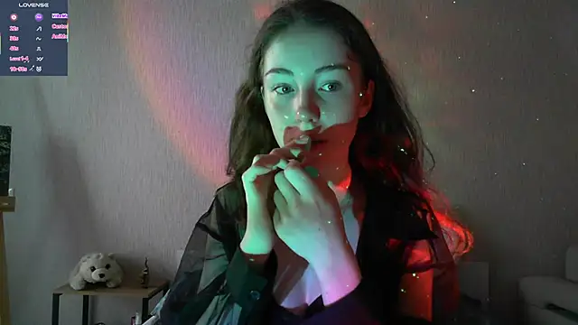 Snapshot of eskatmi chatting on 09/26/25, 01:12 eskatmi online show from 09/26/25, 01:12