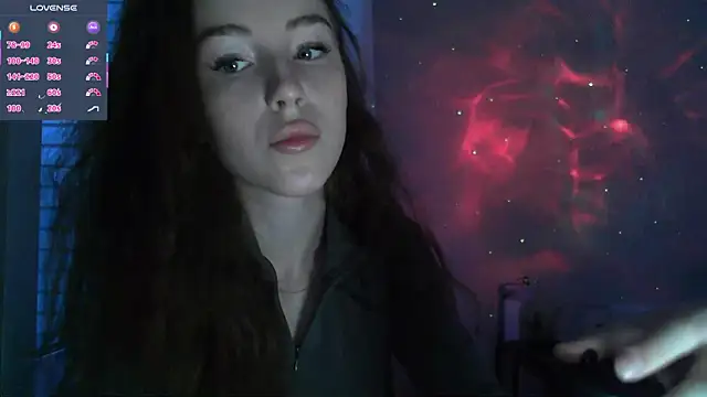 Snapshot of eskatmi chatting on 11/25/25, 01:39 eskatmi online show from 11/25/25, 01:39