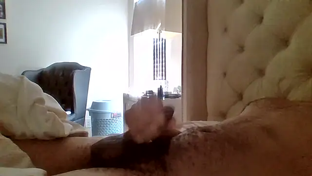 Malcolm4122 online show from 11/03/25, 05:16