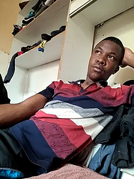 sweetdickboy2 online show from 09/28/25, 09:27